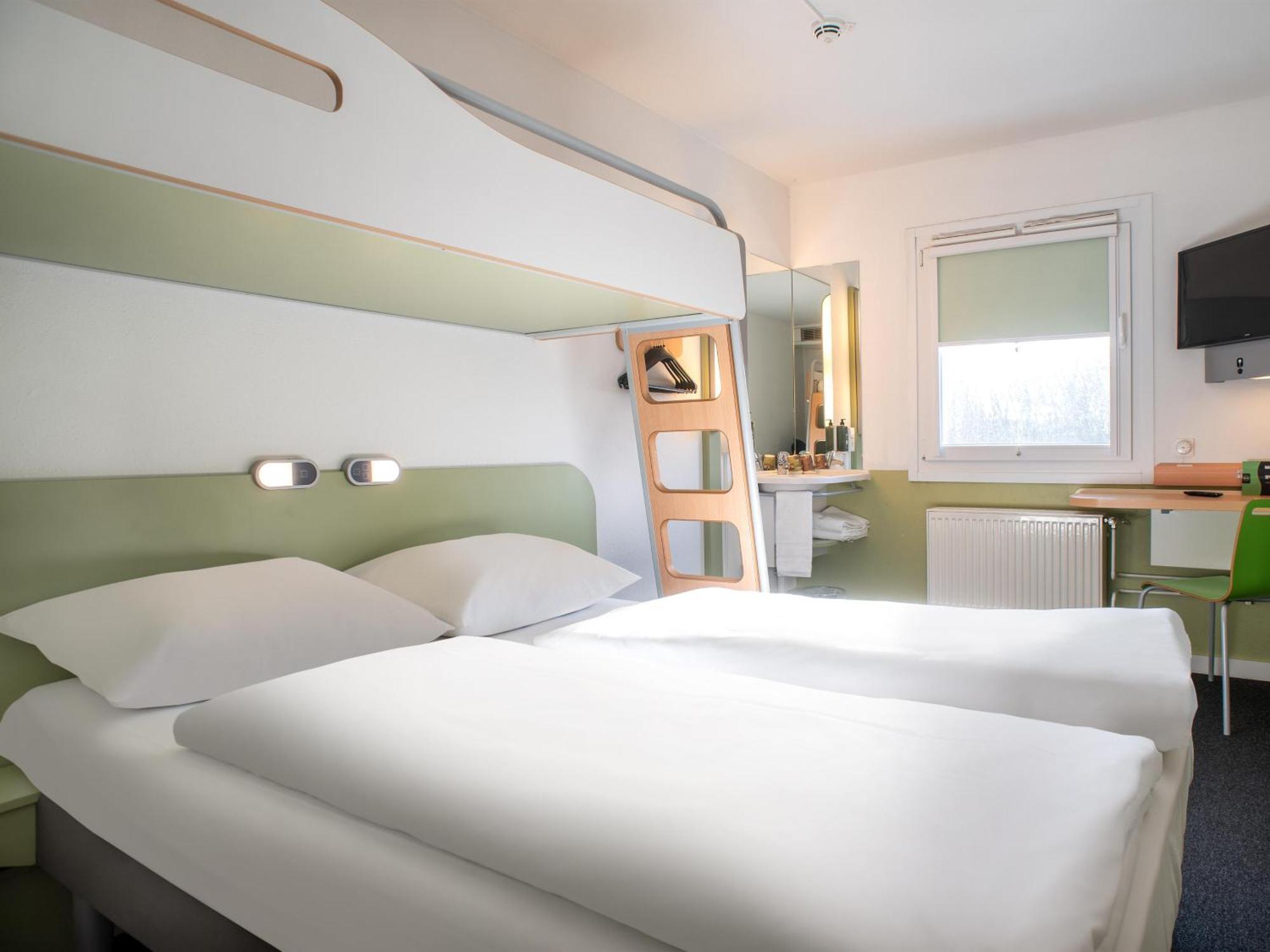 B&B Hotel Essen-Nord Esterno foto