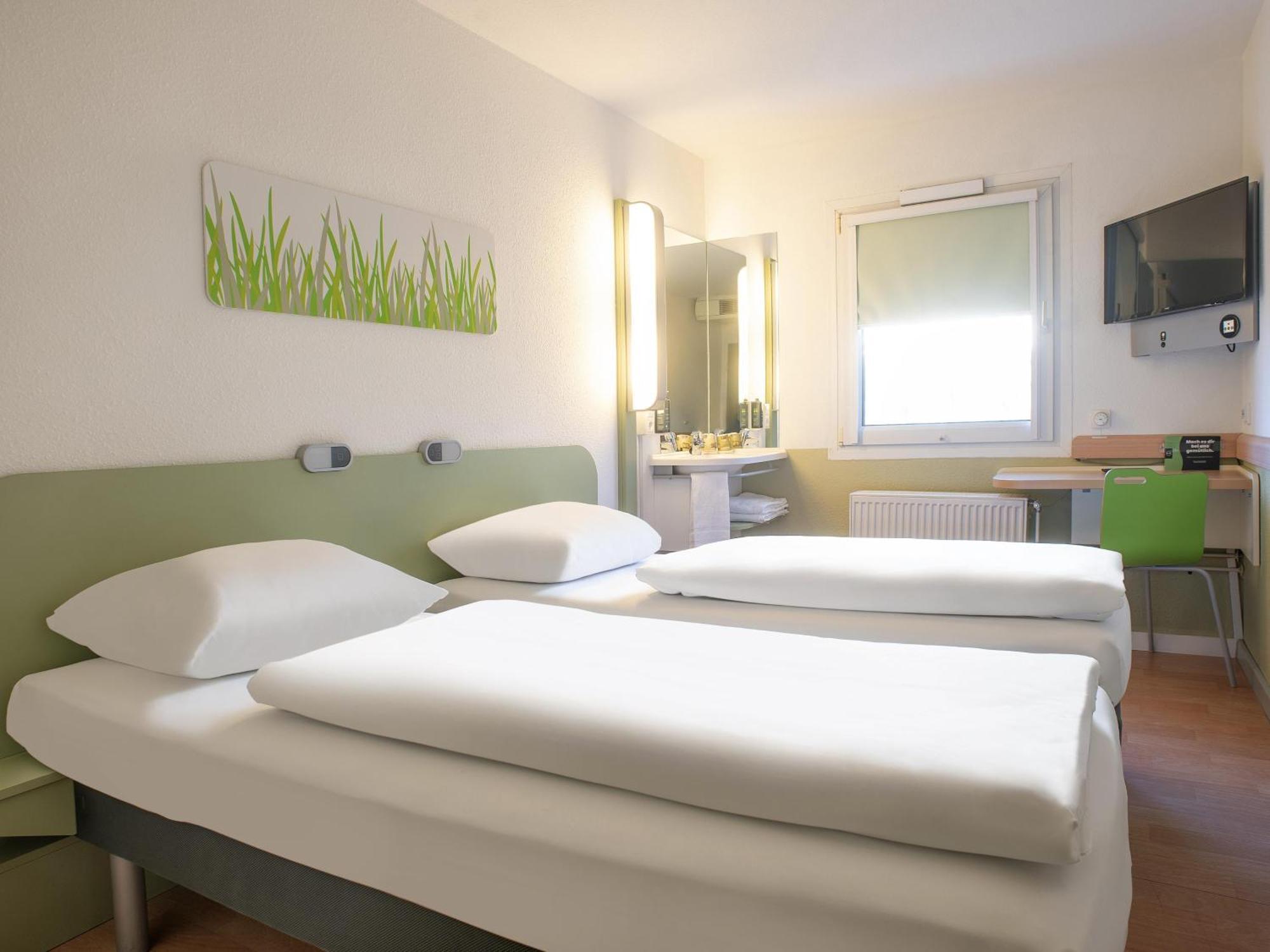 B&B Hotel Essen-Nord Esterno foto